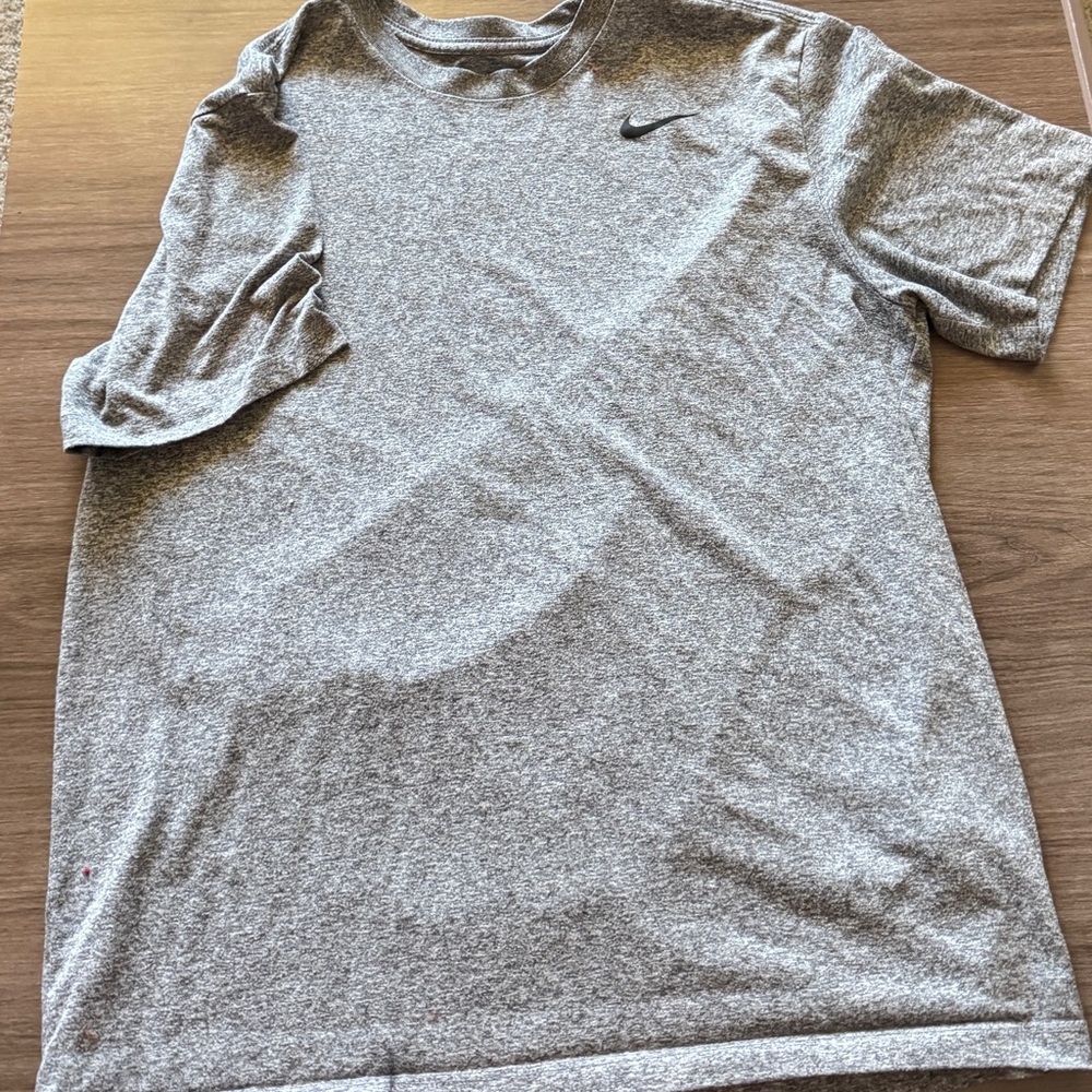 Nike Men's Dri-Fit Gray T-Shirt